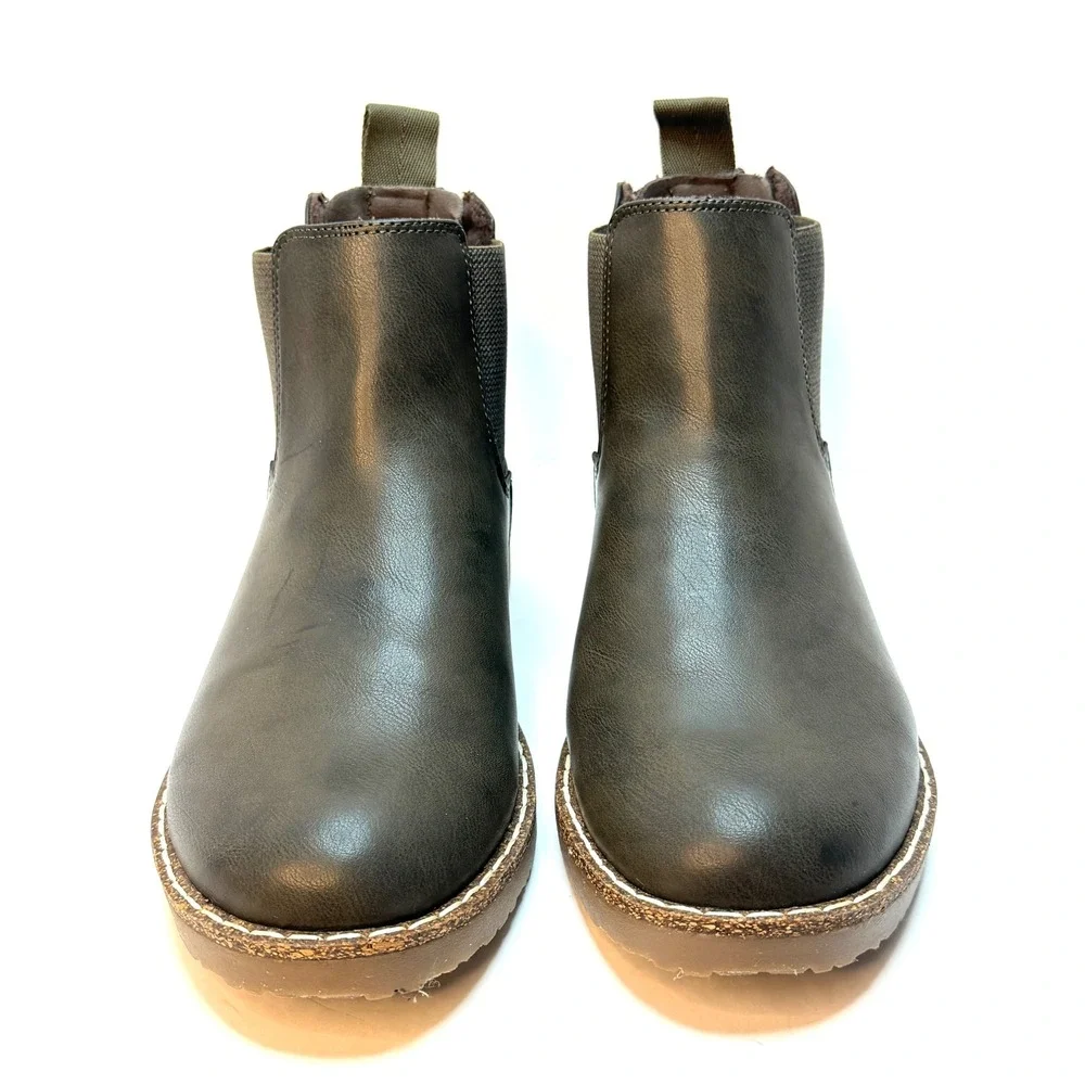 Blowfish Malibu Women's Chillin Chelsea Short Boots Olive Size 9M NWT/BOX
